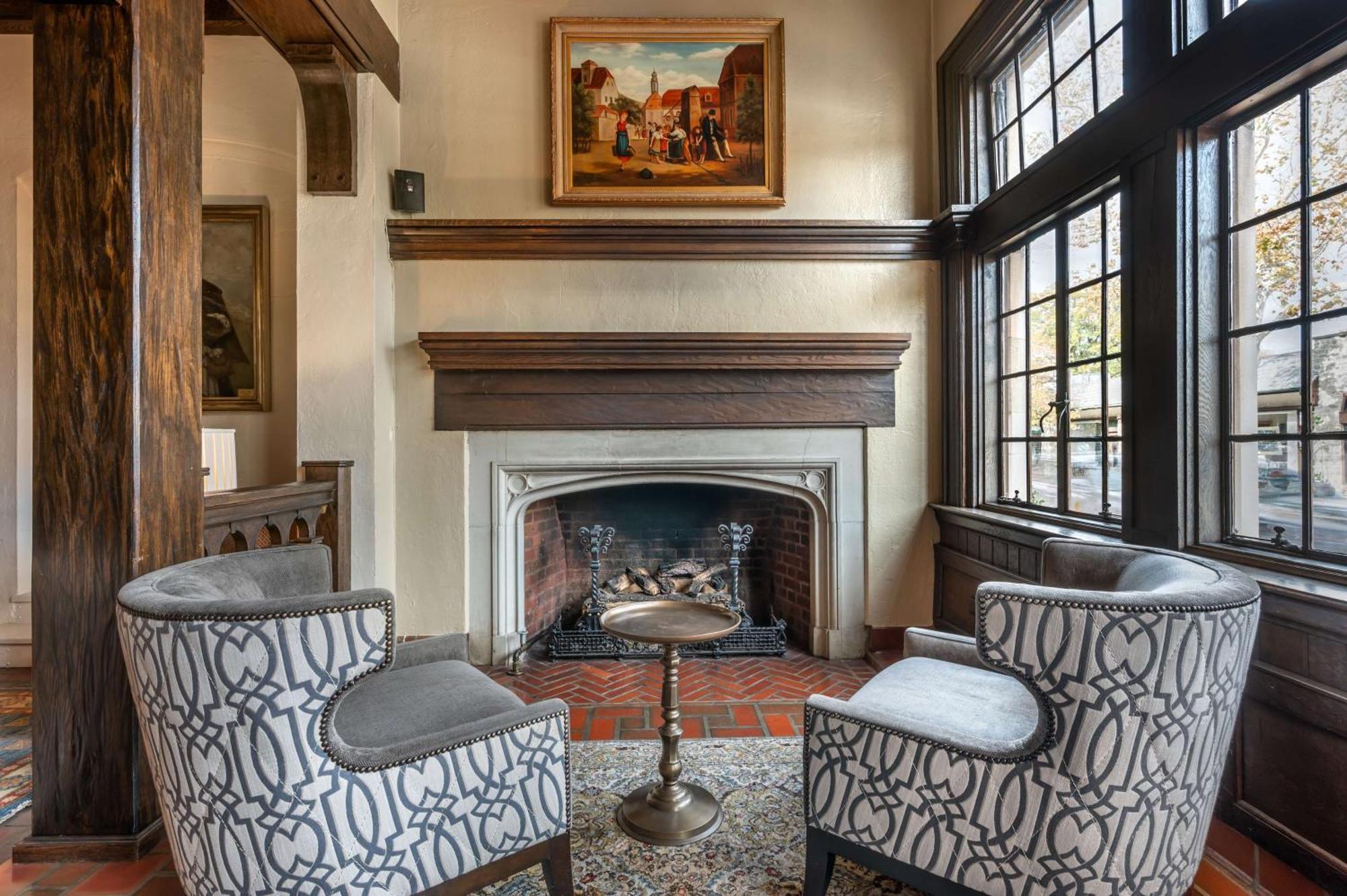 Western Premier Mariemont Hotel 3*