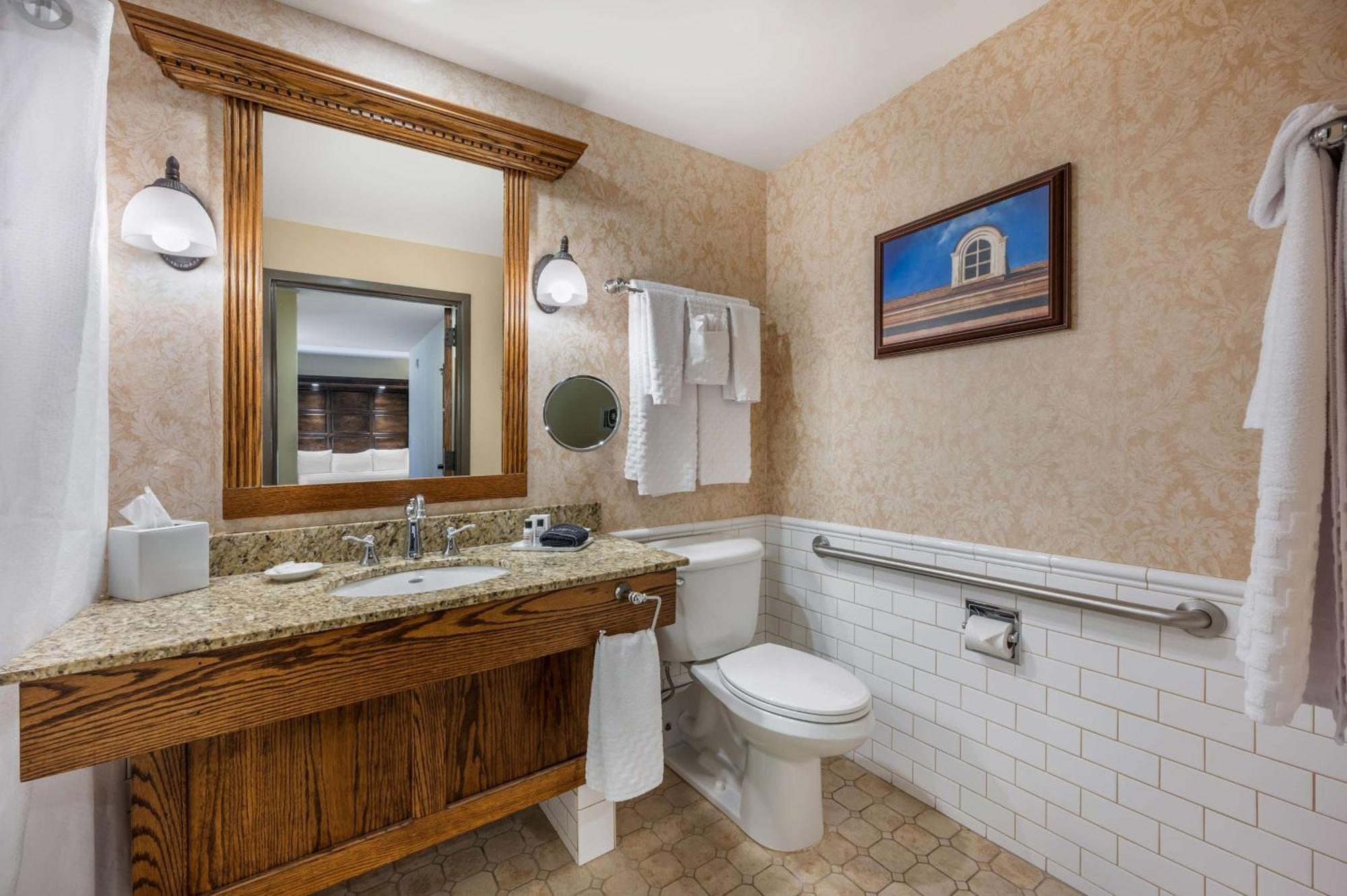 Hotel Western Premier Mariemont 3*